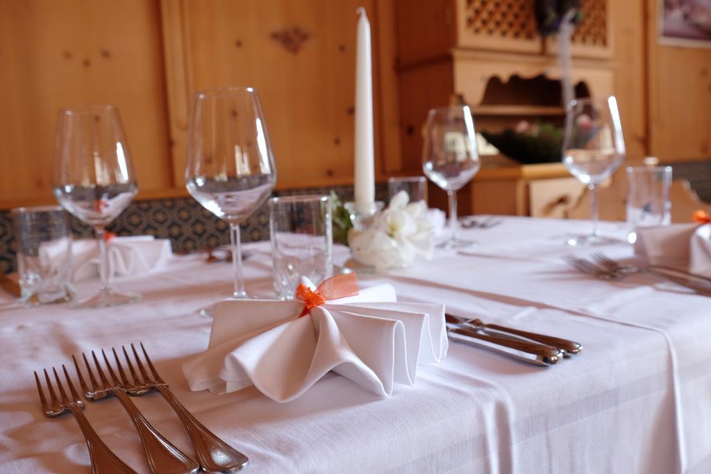 Hotel Dolomites Inn カナツェーイ エクステリア 写真